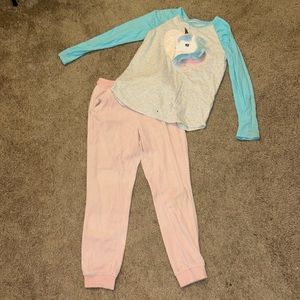 Gap Kids joggers + FREE FURRY UNICORN TOP